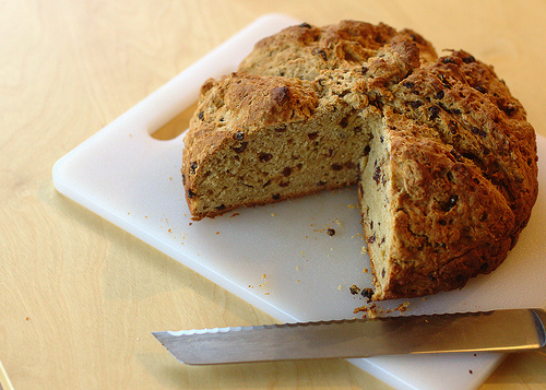 gluten in bread